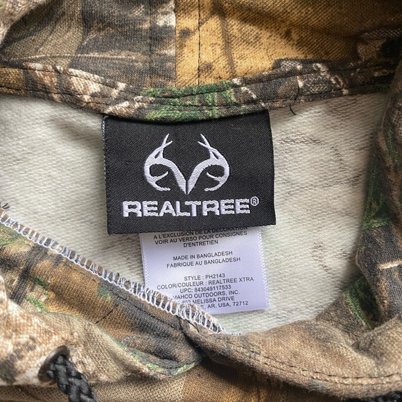 Realtree Camouflage Hunting Hoodie - Picture 7 of 8